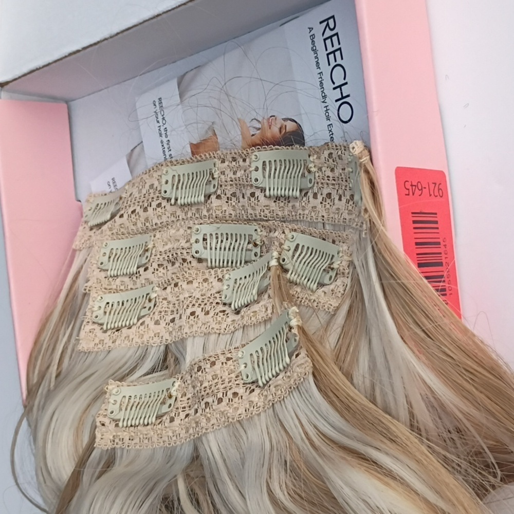 4PCS 24" Curly Clip-In Hair Extensions – Ash Blonde‎   Soft & Natural - Picture 4 of 7